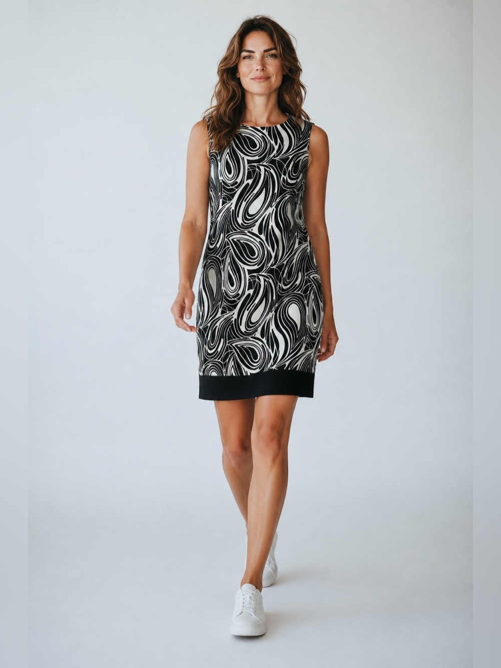 AB Studio Black & White Swirl Sleeveless Shift Dress